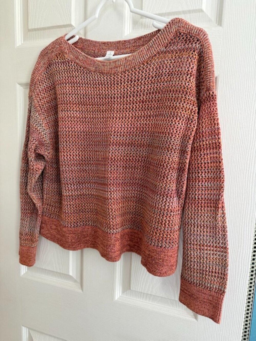 Old Navy womens Knitted sweater medium